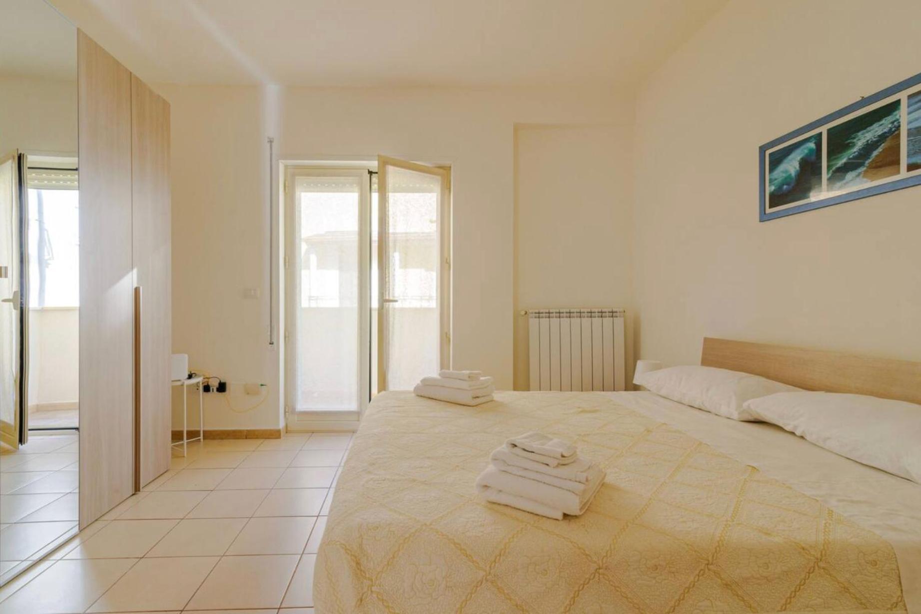 Indipendence Home Brindisi Buitenkant foto